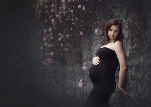 Outdoor schwangerschaft fotoshooting